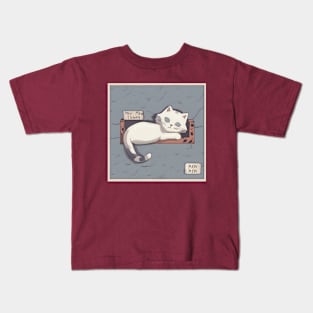 sleepy cat Kids T-Shirt